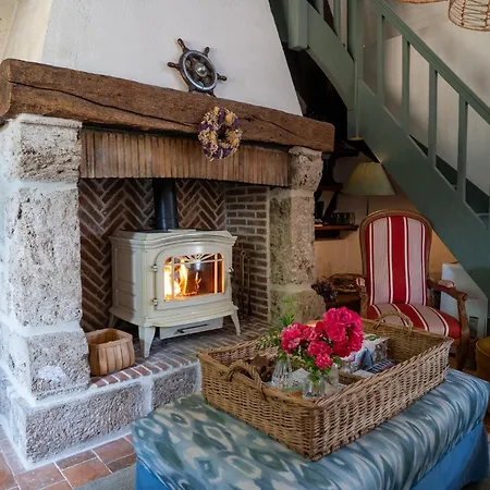 Charming Between Countryside And Sea Villa Genneville