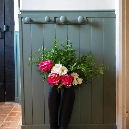 Charming Between Countryside And Sea Genneville